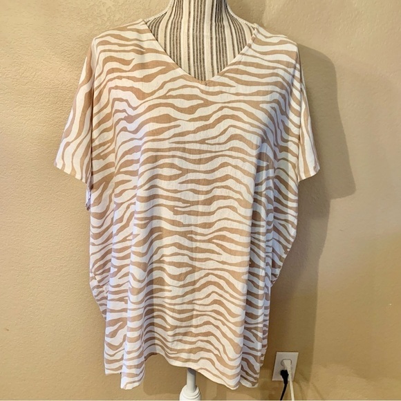 NWT Anne Klein Tunic Top XL Linen Blend White Tan Animal Print V-Neck - Picture 1 of 16
